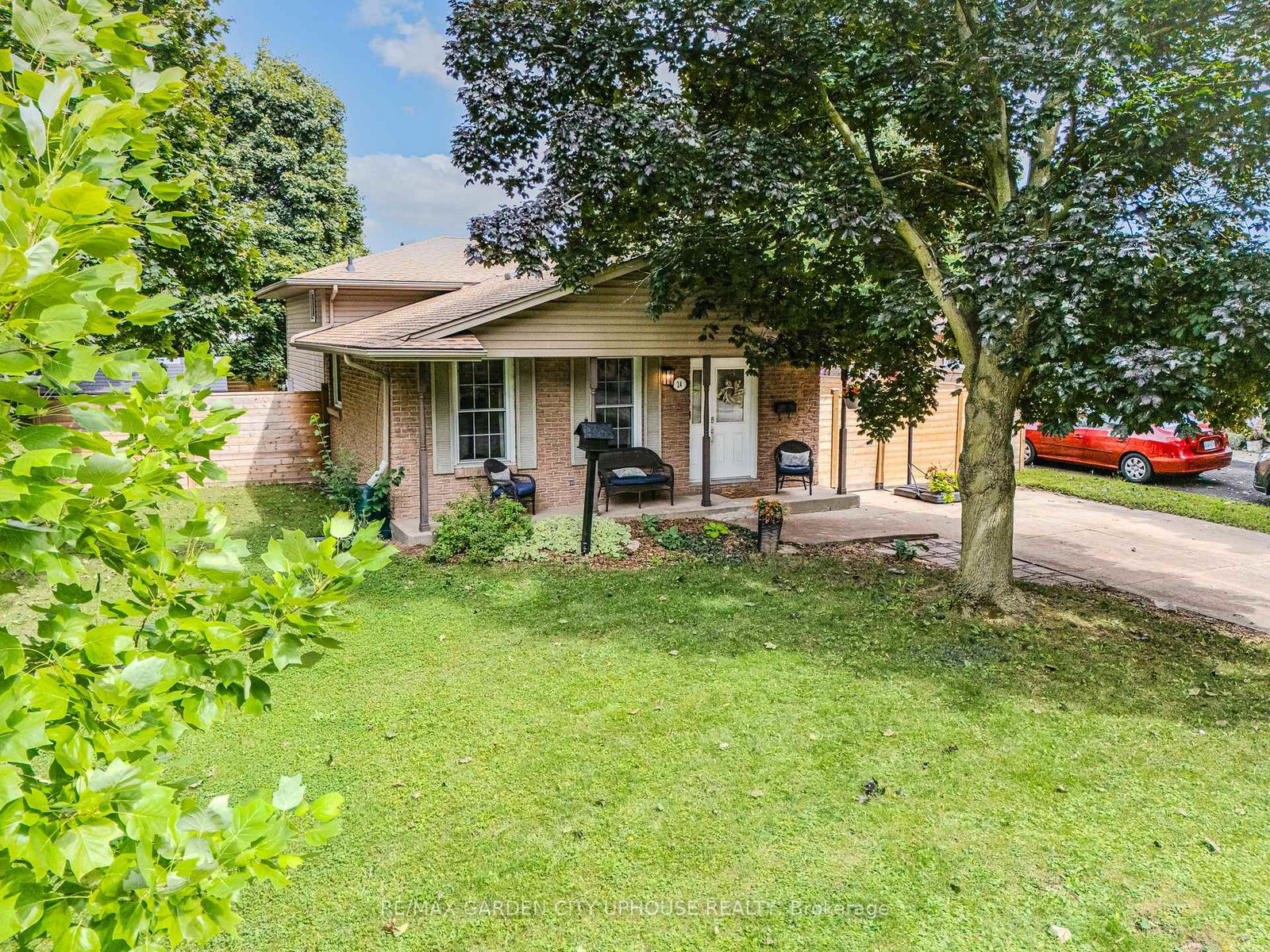 24-greenmeadow-court-st-catharines-ontario-x13715644