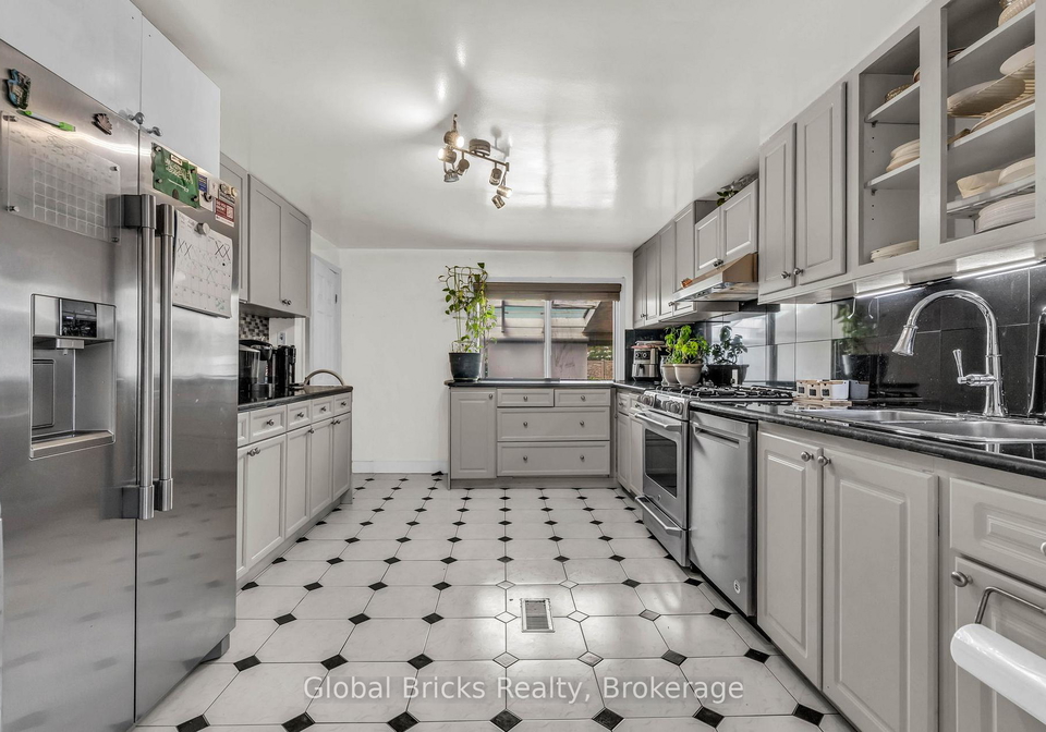 277-short-avenue-s-london-east-ontario-x13715818