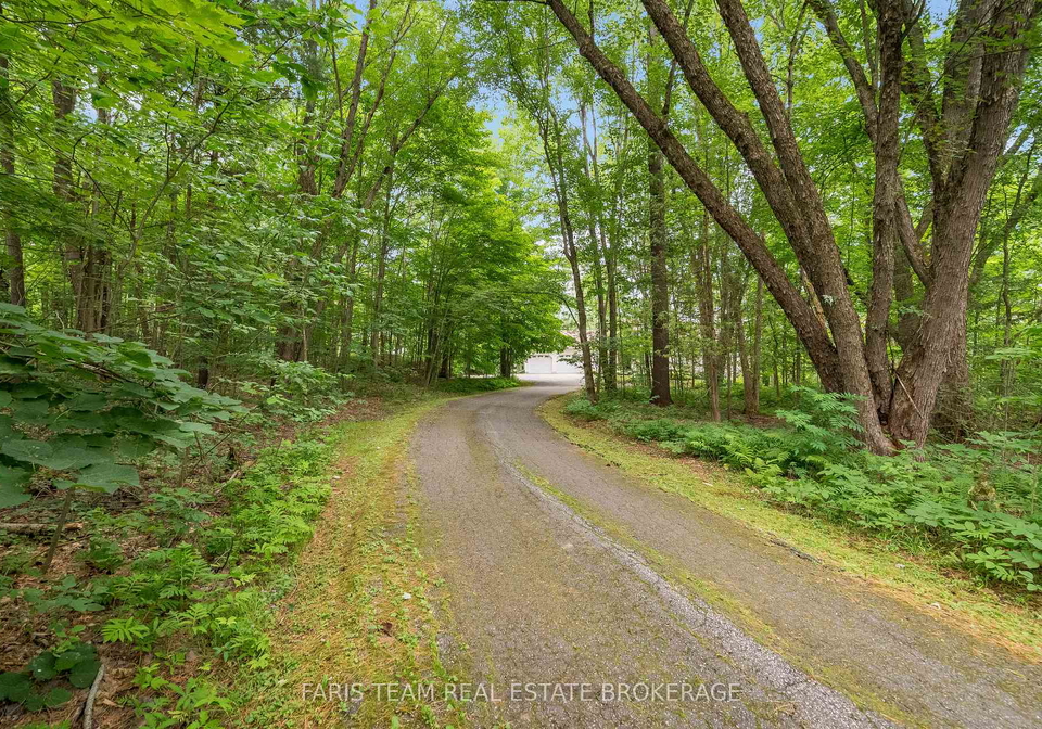 1037-rockcastle-road-gravenhurst-ontario-x13715824
