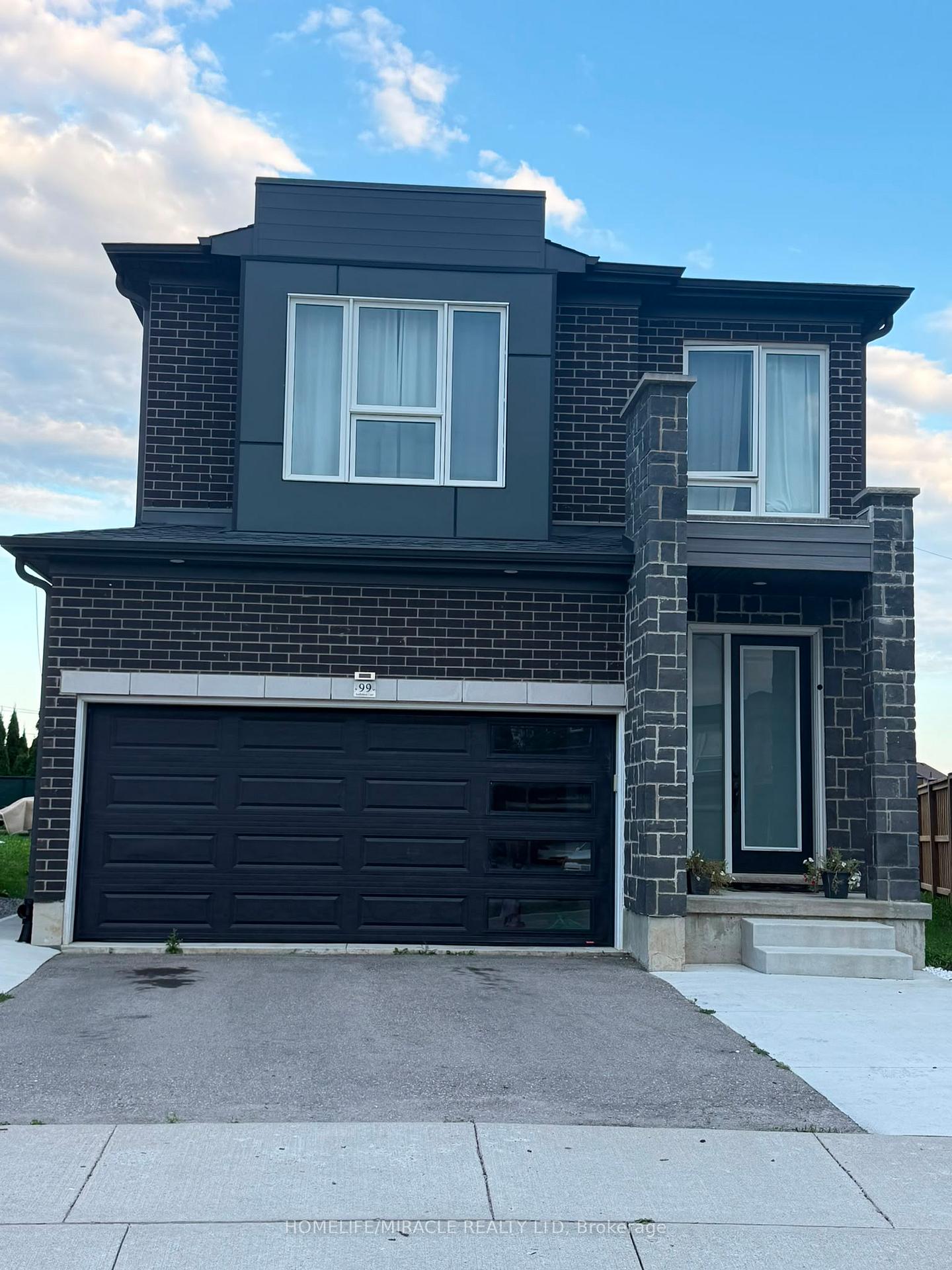 99-saddlebrook-court-kitchener-ontario-x13716086