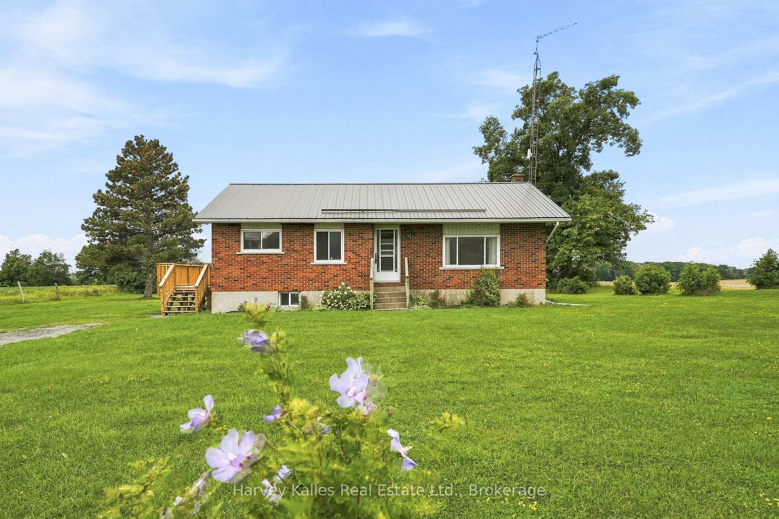 147-caughey-road-prince-edward-county-ontario-x13716144
