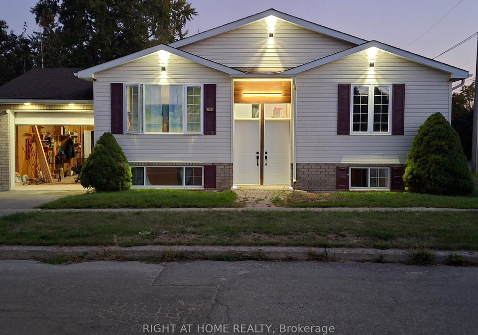 61a-wilkins-street-quinte-west-ontario-x13716326