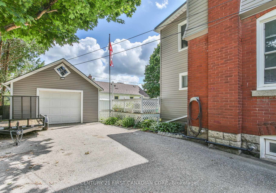 308-broadway-street-tillsonburg-ontario-x13716328
