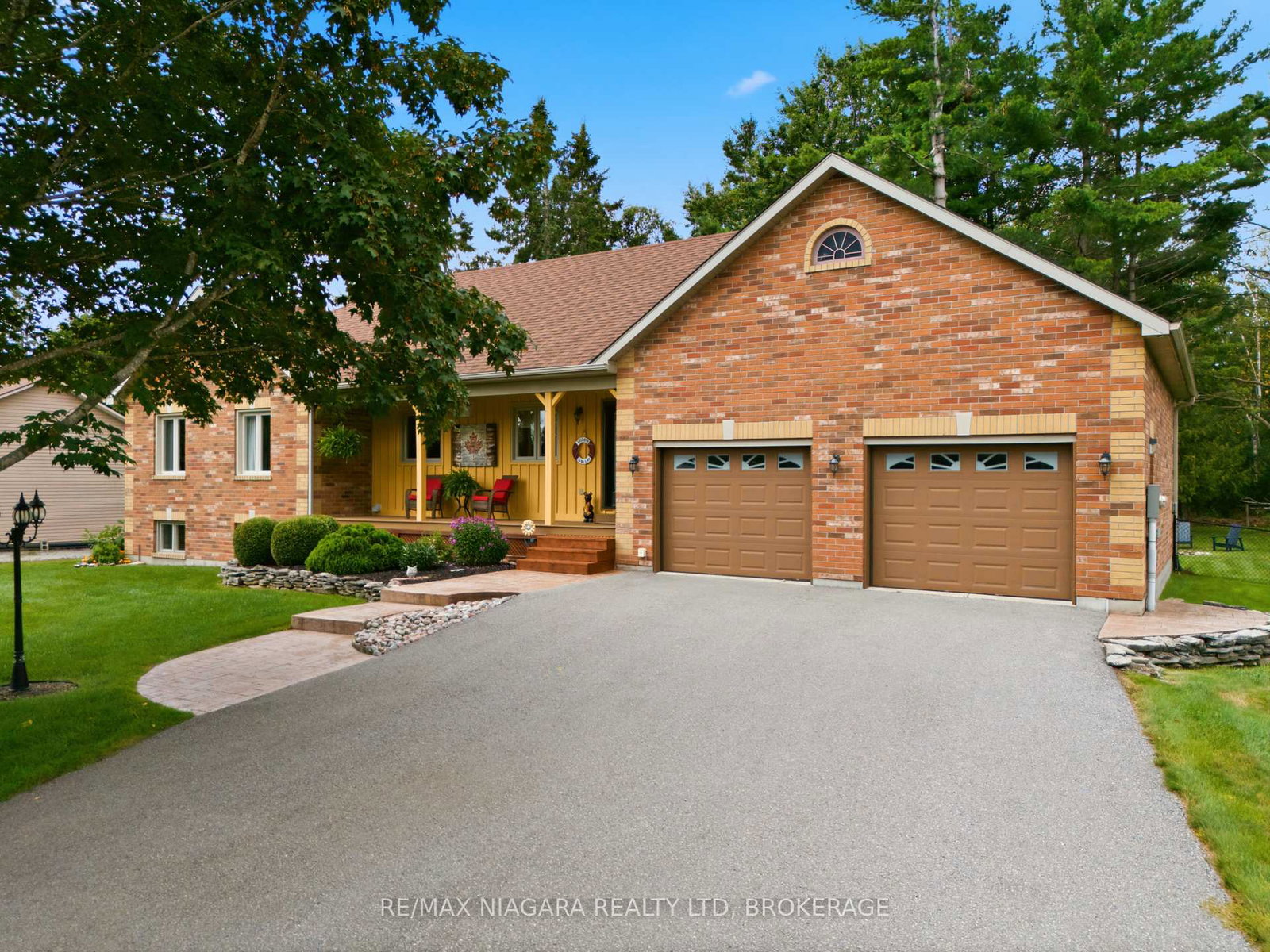 115-pinewood-boulevard-kawartha-lakes-ontario-x13716496