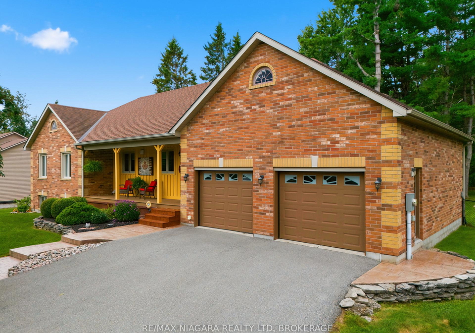 115-pinewood-boulevard-kawartha-lakes-ontario-x13716496