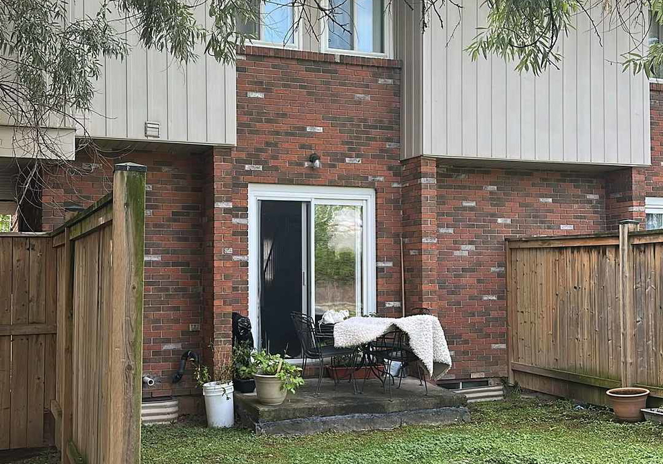 100-brownleigh-avenue-welland-ontario-x13716562