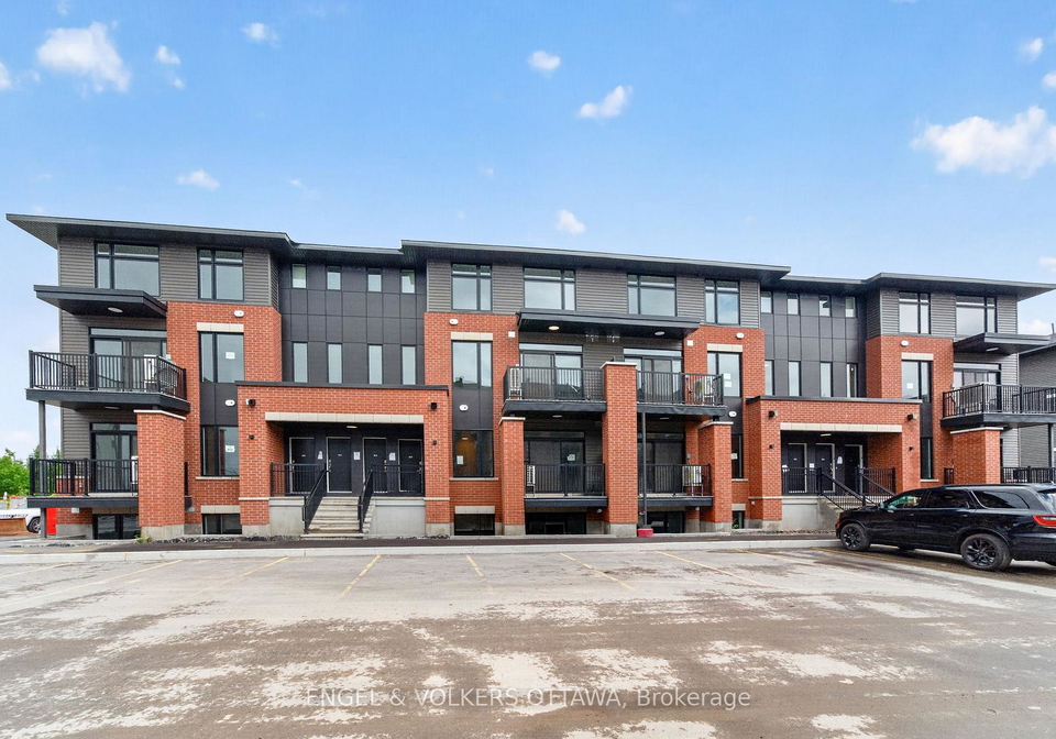 225-stardust-private-ottawa-ontario-x13716670