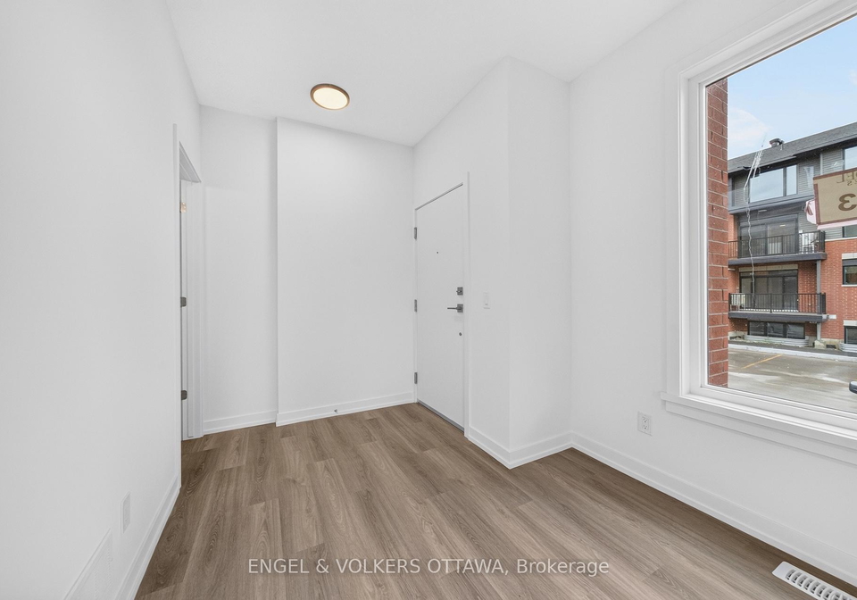 225-stardust-private-ottawa-ontario-x13716670