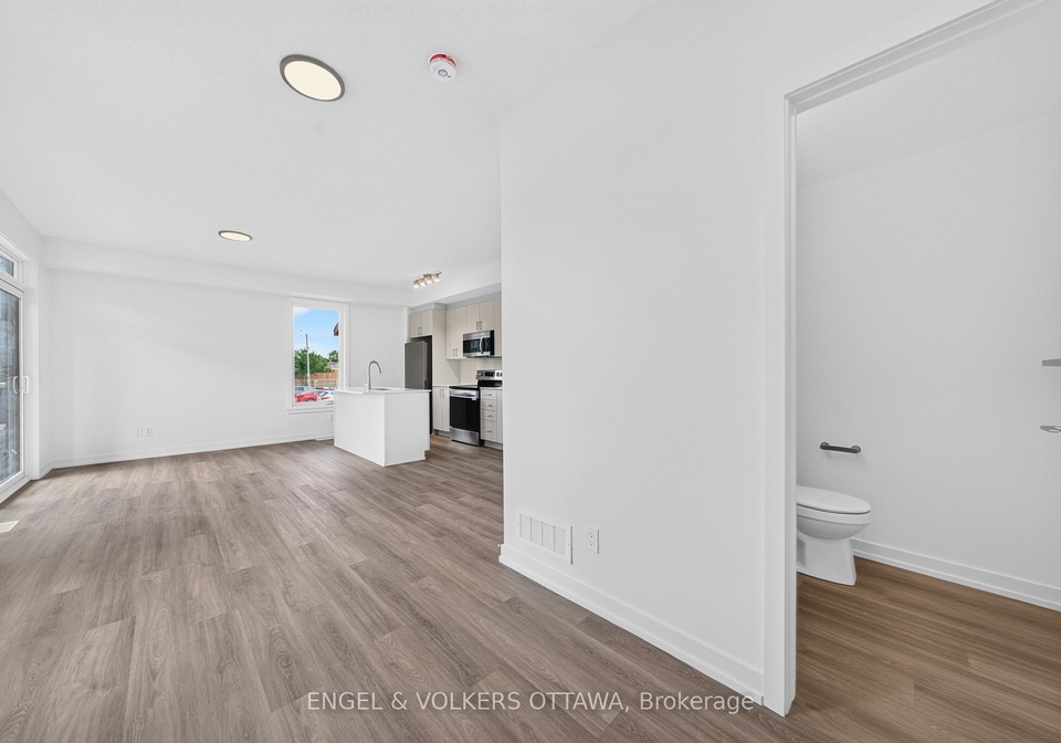 225-stardust-private-ottawa-ontario-x13716670