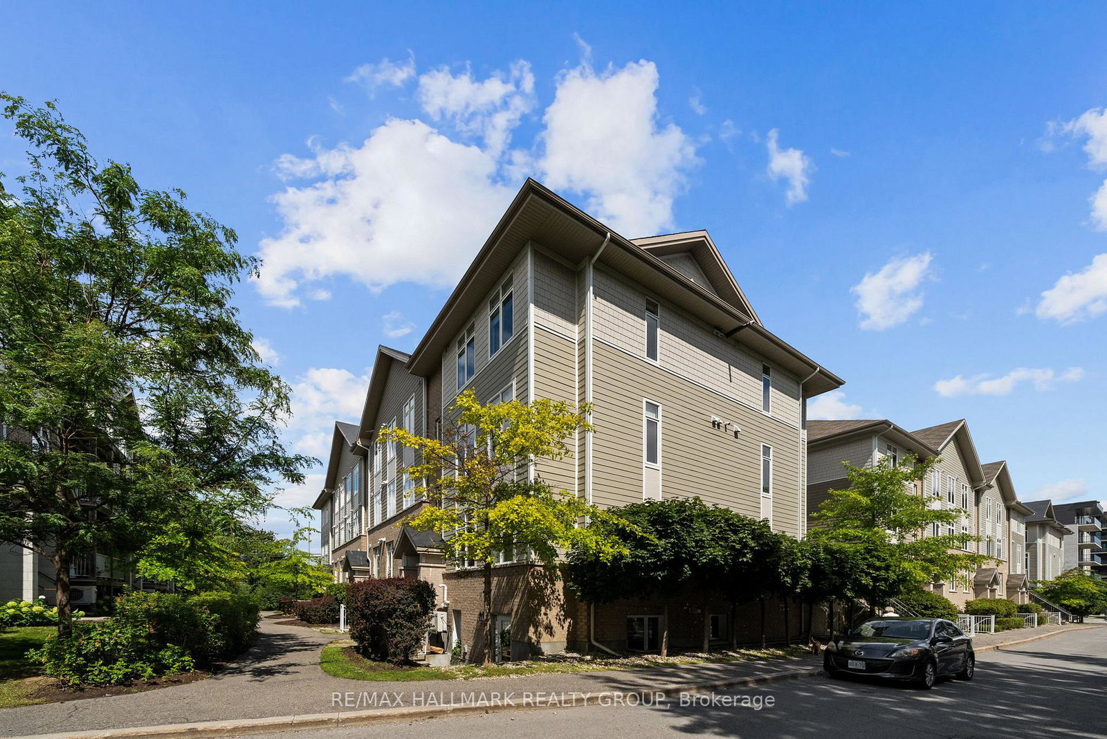 322-everest-private-ottawa-ontario-x13716754