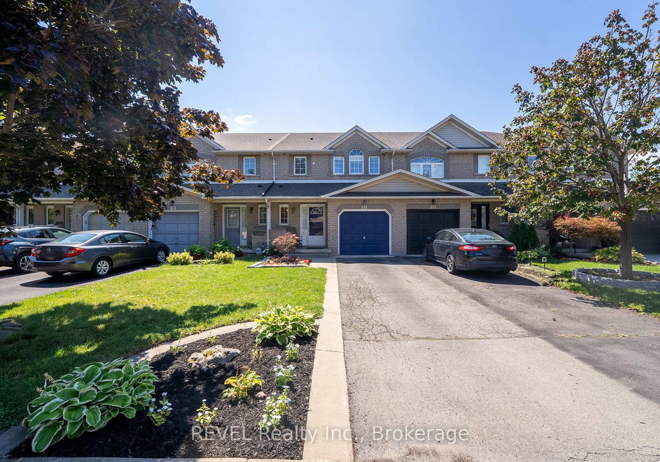 11-elderberry-avenue-grimsby-ontario-x13716782