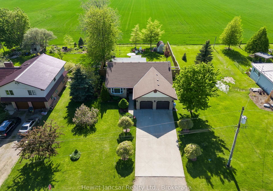 34381-denfield-road-lucan-biddulph-ontario-x13716824