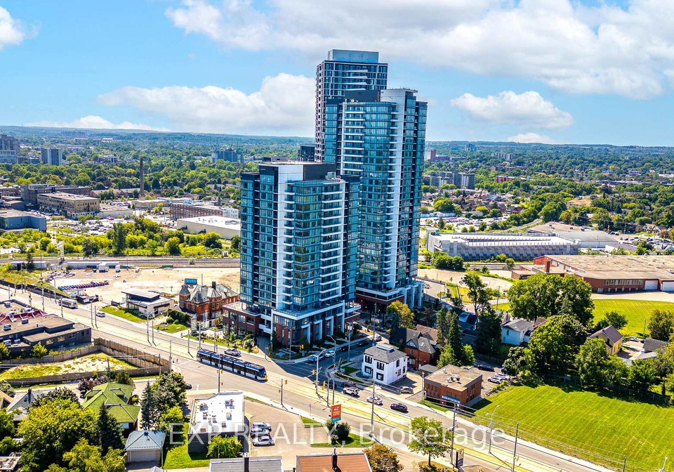 5-wellington-street-s-kitchener-ontario-x13716834
