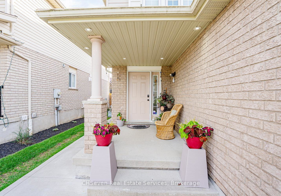 373-thomas-slee-drive-kitchener-ontario-x13716862