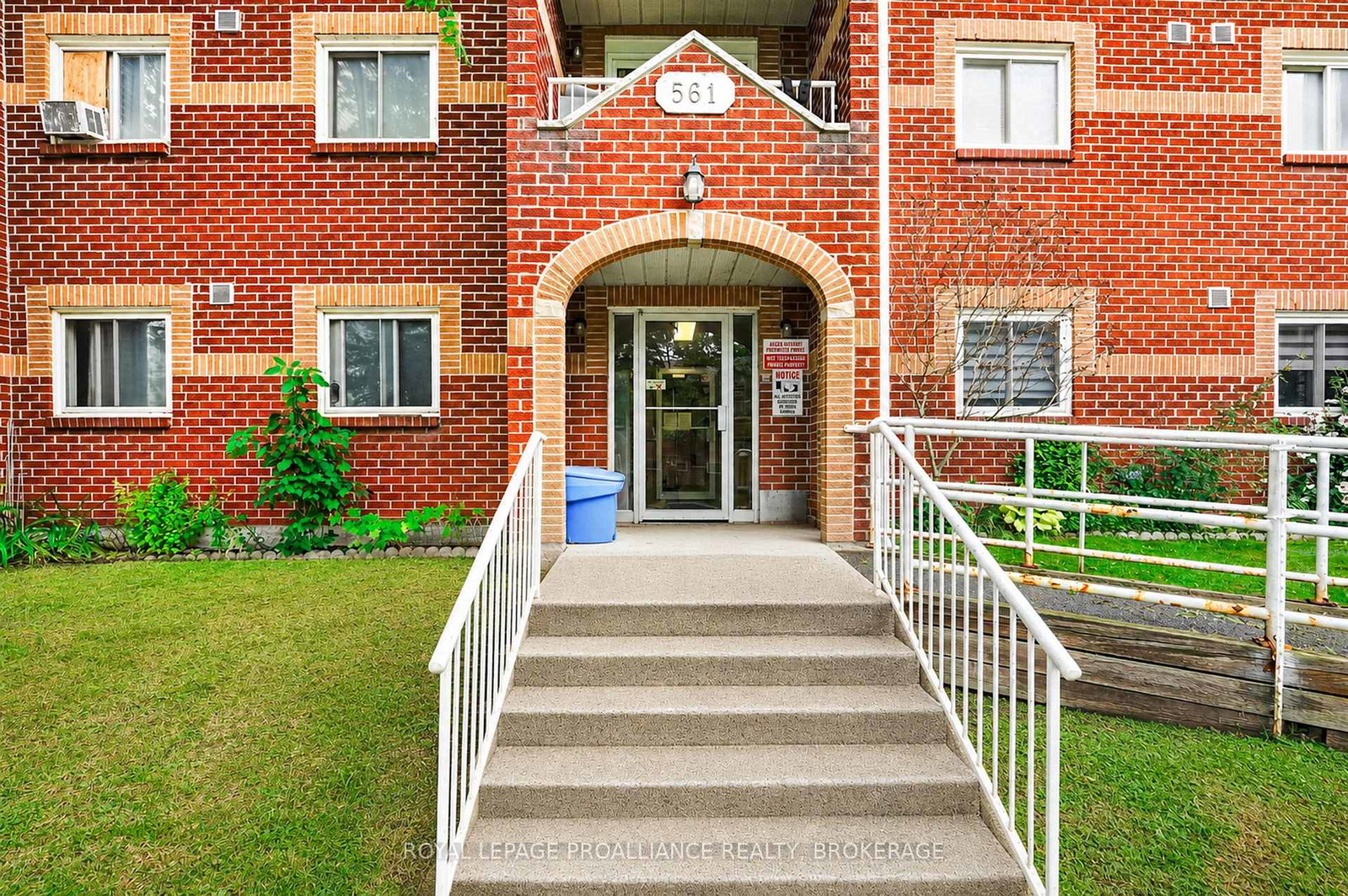 561-armstrong-road-kingston-ontario-x13716928