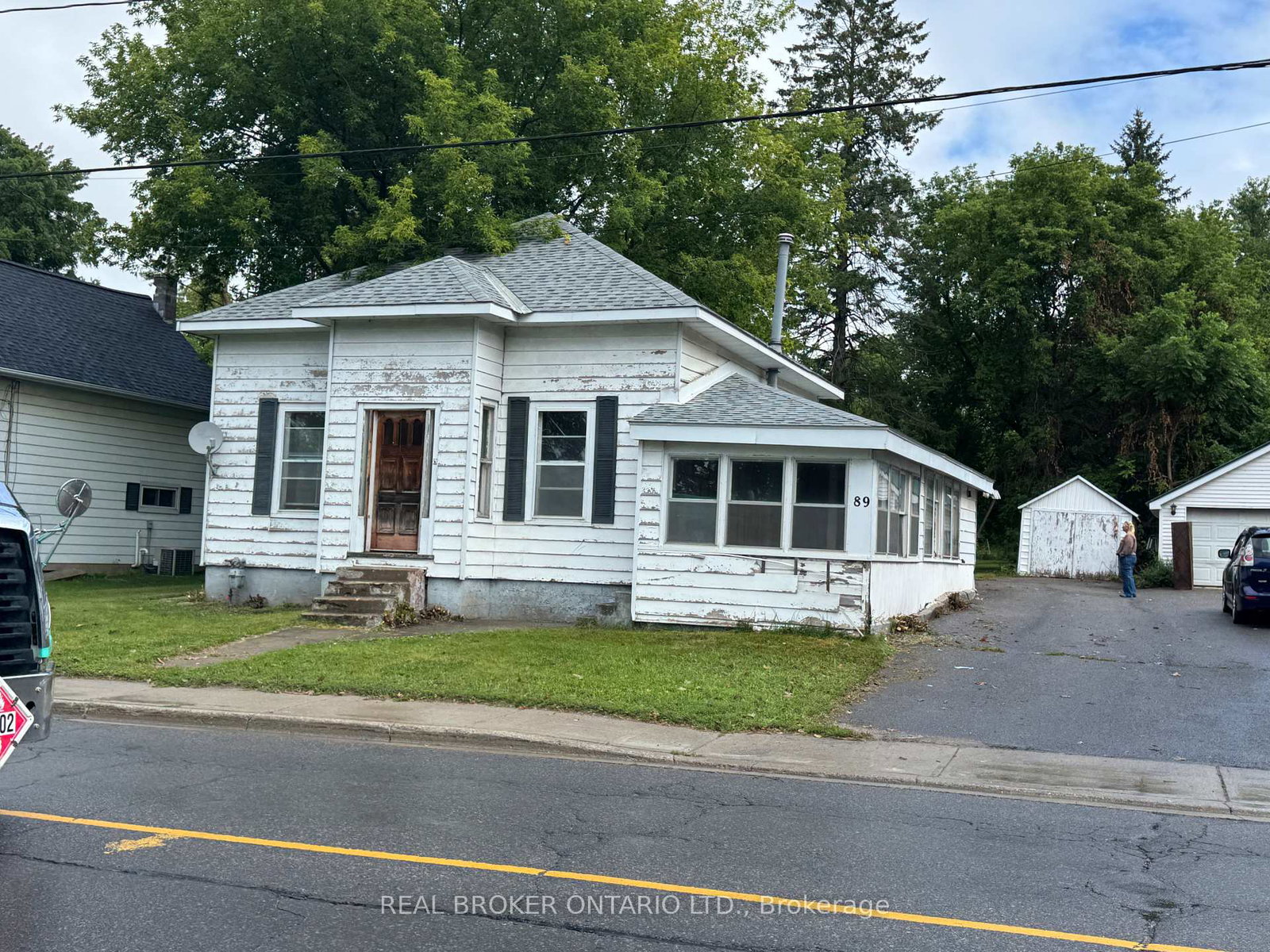 89-queen-street-smiths-falls-ontario-x13716944
