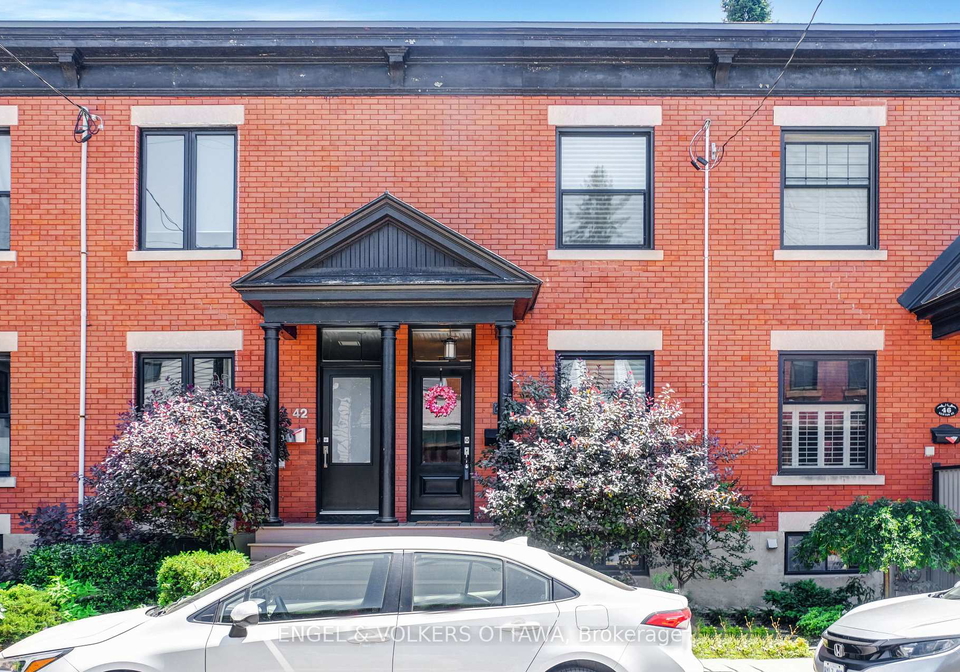 44-newton-street-ottawa-ontario-x13716970