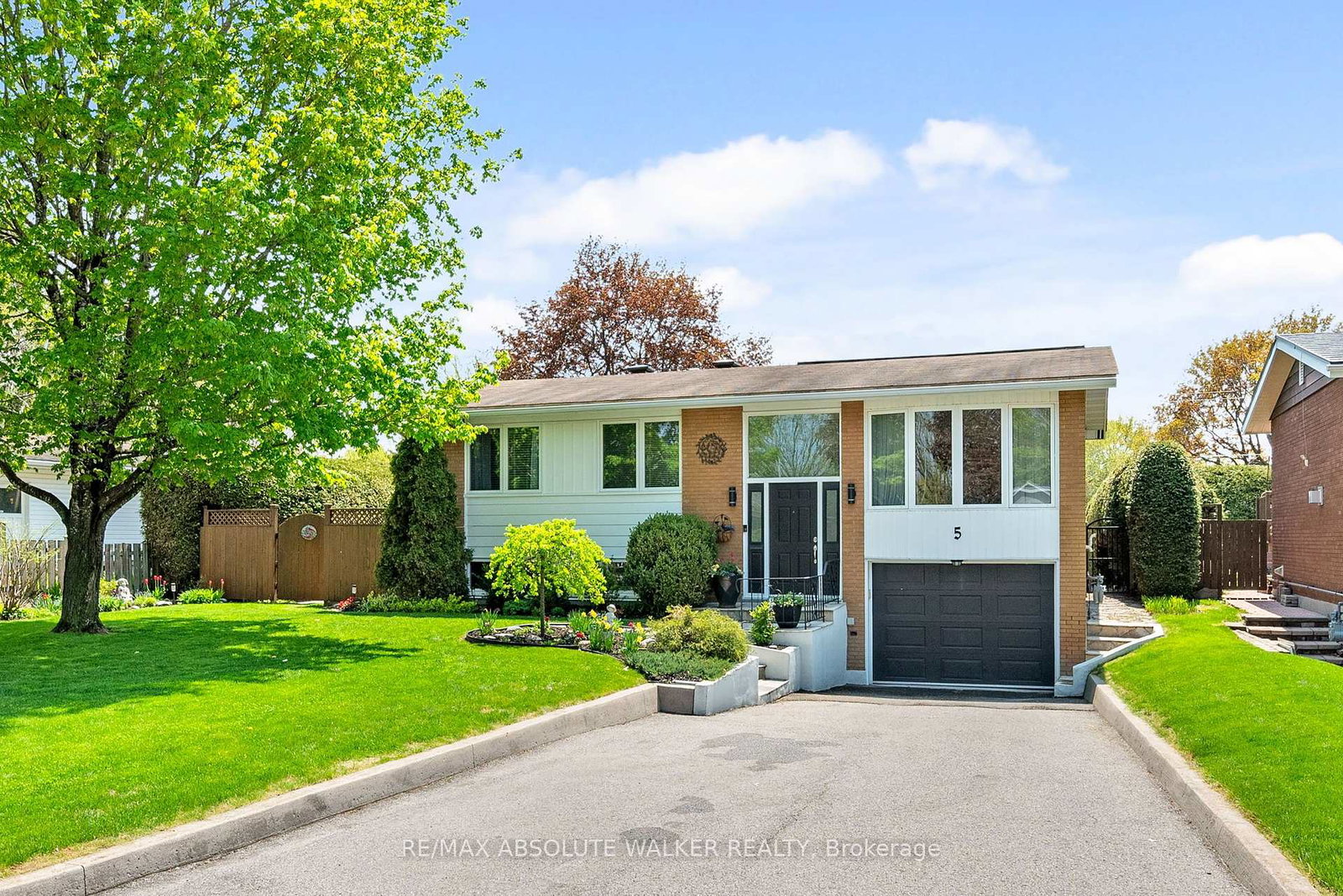 5-west-herrington-court-ottawa-ontario-x13717086