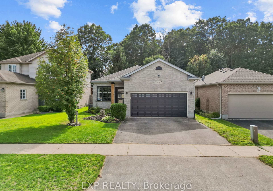 44-juniper-crescent-strathroy-caradoc-ontario-x13717140