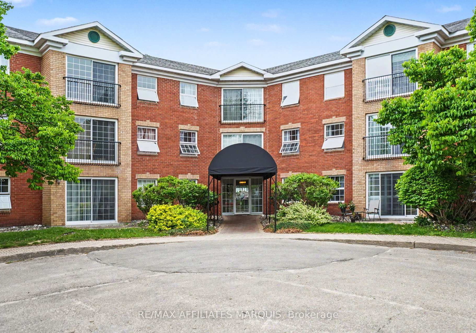 40-pearl-street-smiths-falls-ontario-x13717546