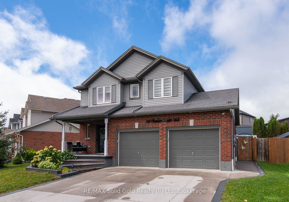 249-theodore-schuler-boulevard-wilmot-ontario-x13717646