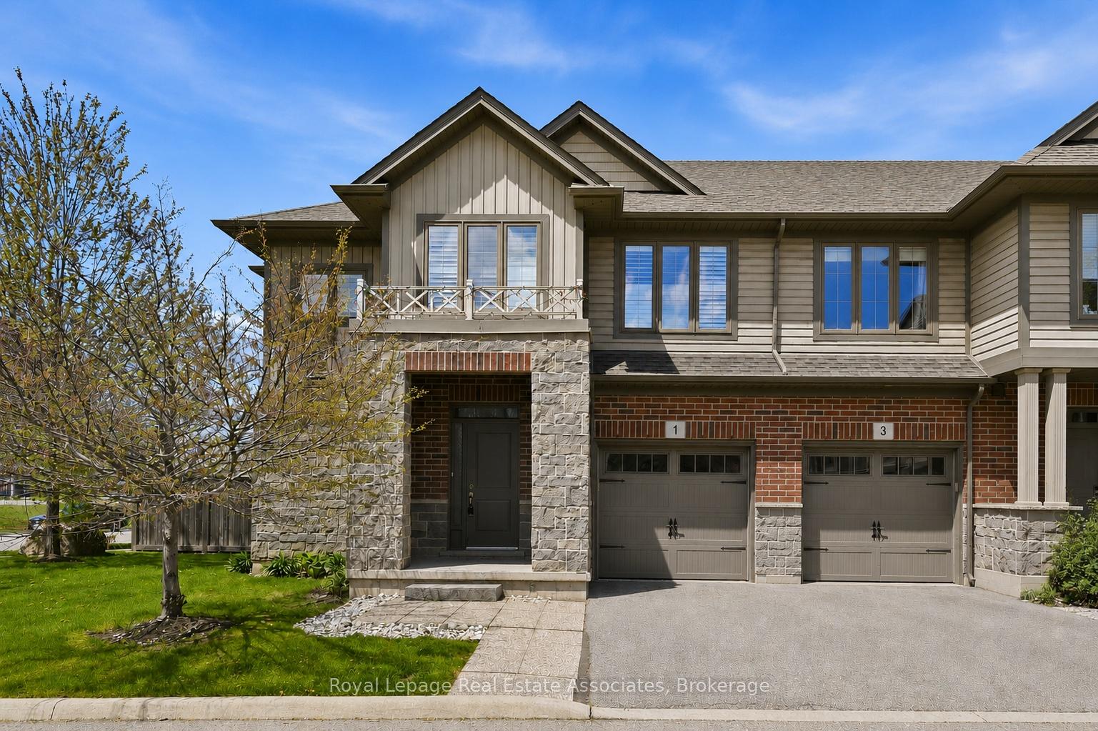 1-southshore-crescent-hamilton-ontario-x13717672