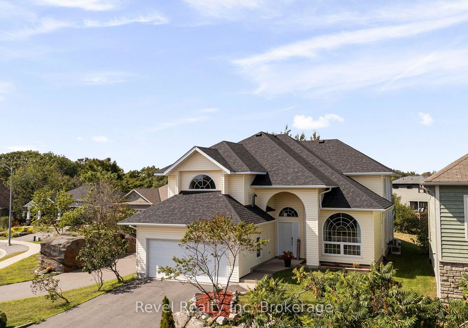 5-avery-court-parry-sound-ontario-x13717774
