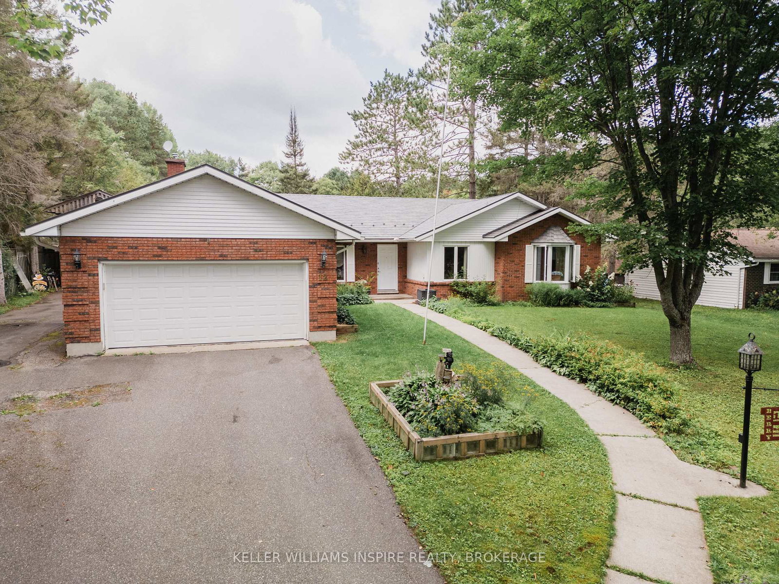 12-robert-street-sundridge-ontario-x13718000