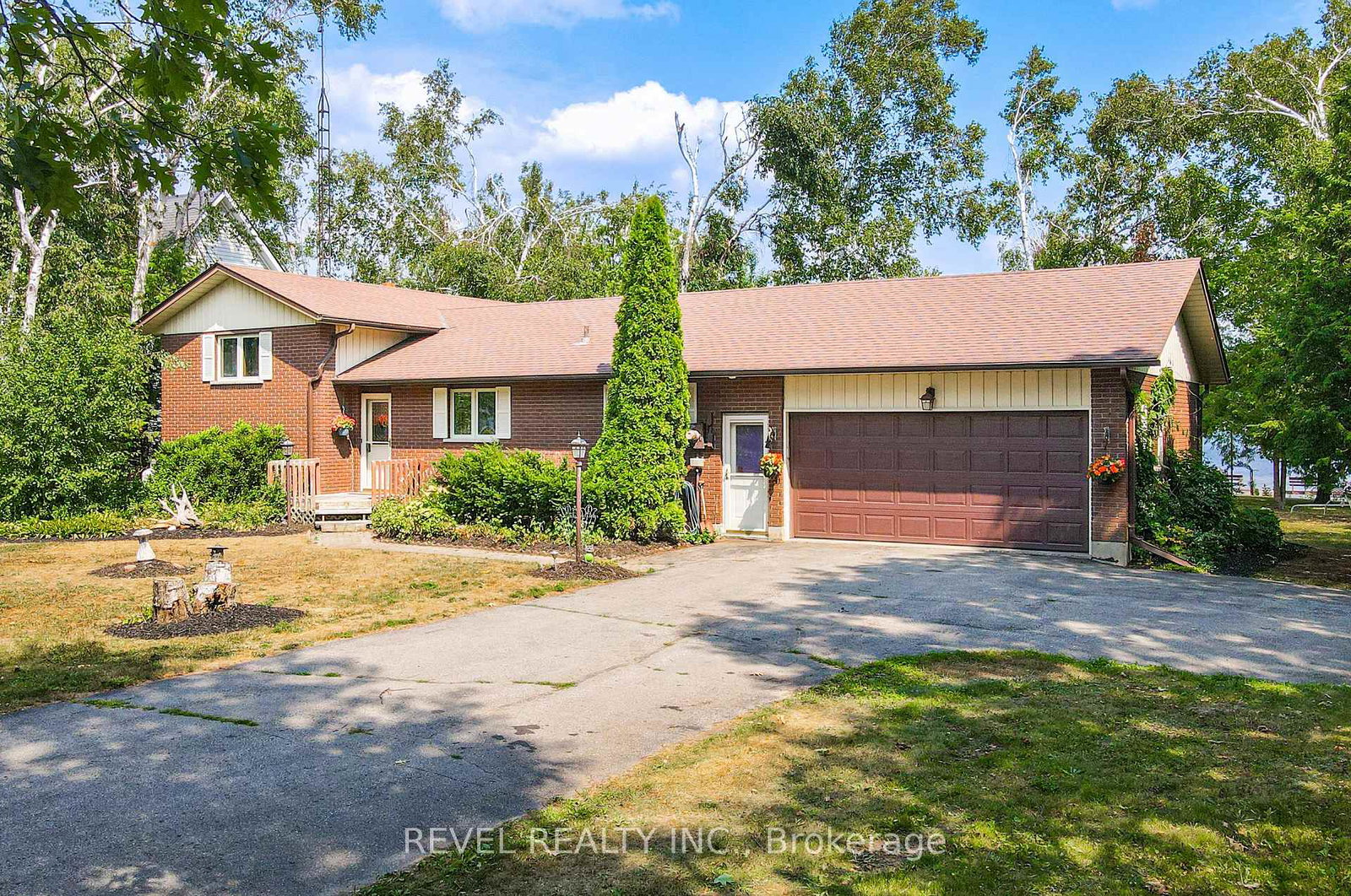 126-pinewood-boulevard-kawartha-lakes-ontario-x13718042