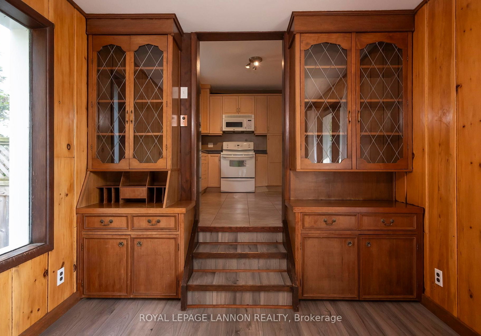 2219-arthur-street-e-thunder-bay-ontario-x13718132