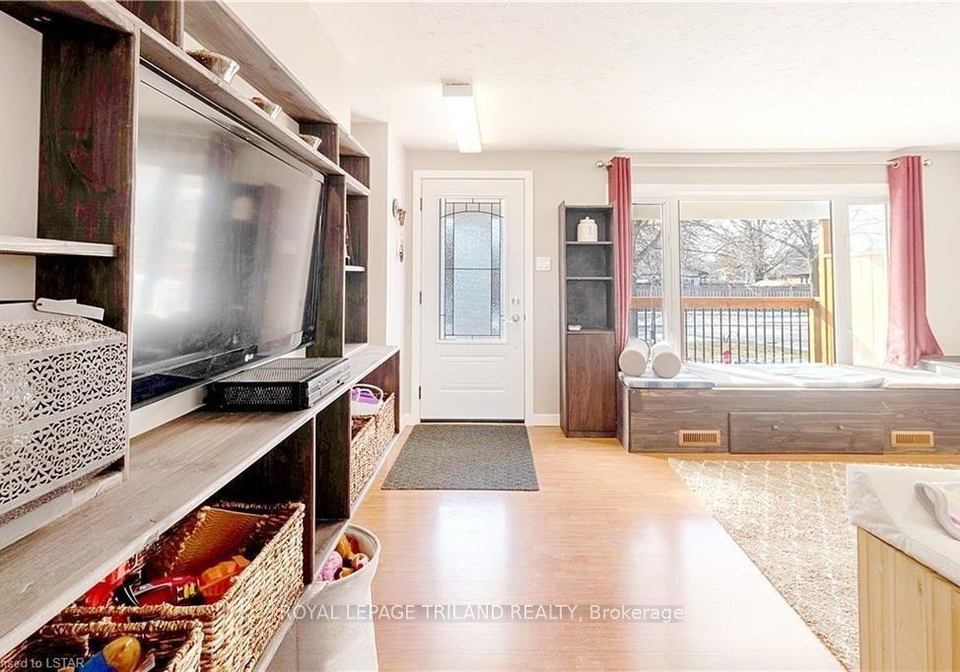 1441-perth-avenue-london-east-ontario-x13718252
