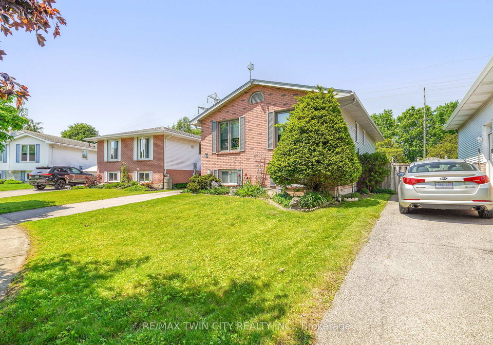 58-arbor-drive-brantford-ontario-x13718316