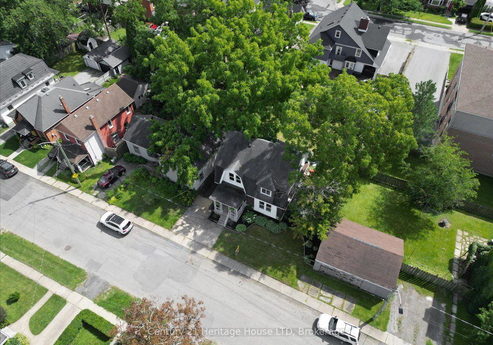 17-elizabeth-street-e-welland-ontario-x13718378