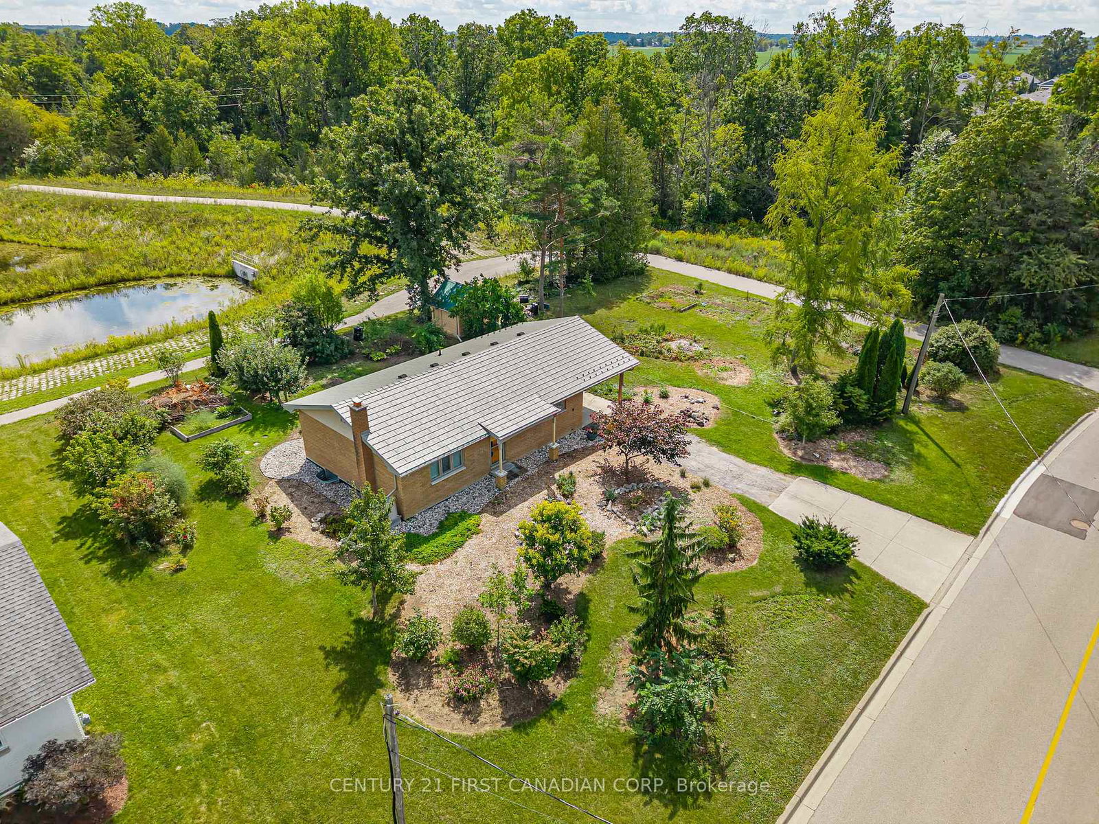 52-gill-road-lambton-shores-ontario-x13718396