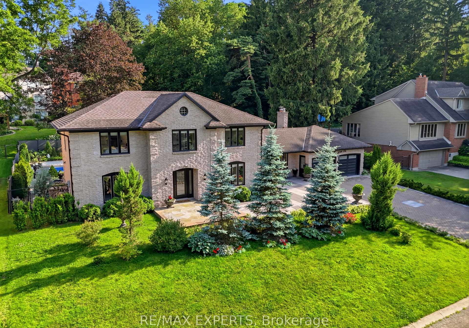 28-stonegate-drive-hamilton-ontario-x13718472