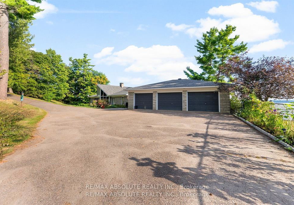 1724-river-road-mcnabbraeside-ontario-x13718522
