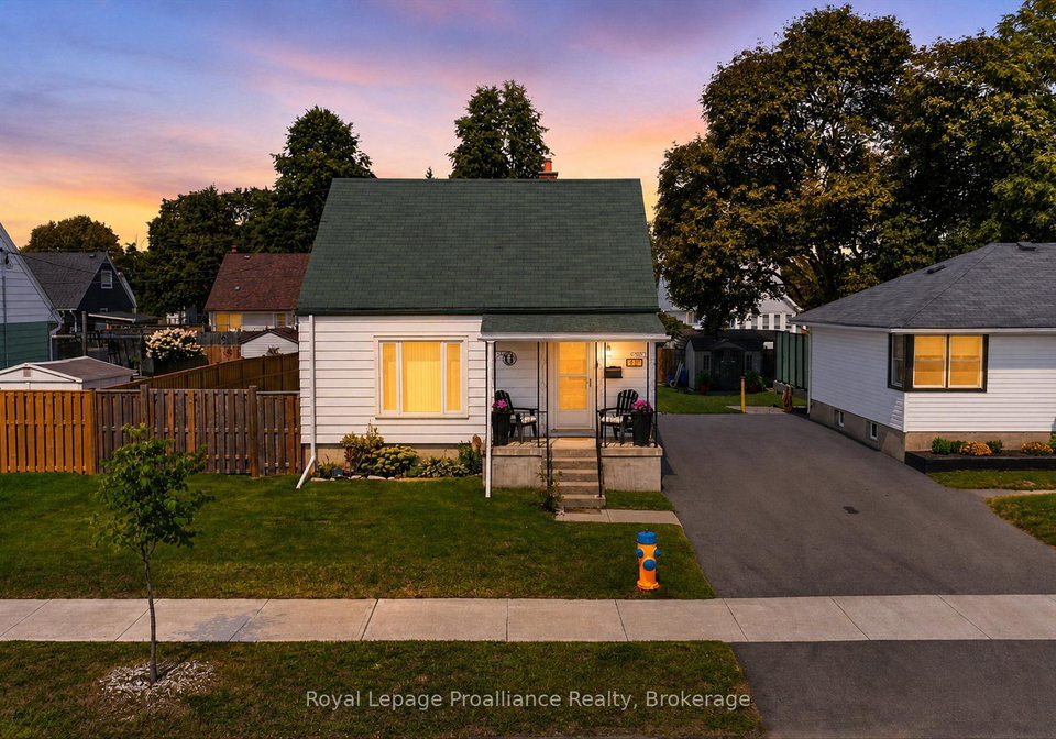732-gillespie-avenue-peterborough-ontario-x13718608