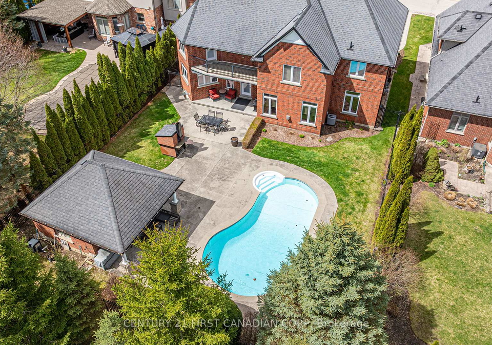 722clayton-walk-london-south-ontario-x13718666