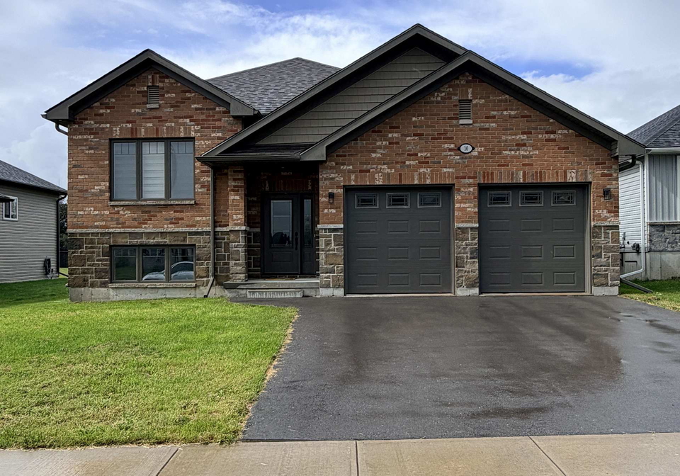 10-redwood-drive-belleville-ontario-x13718722