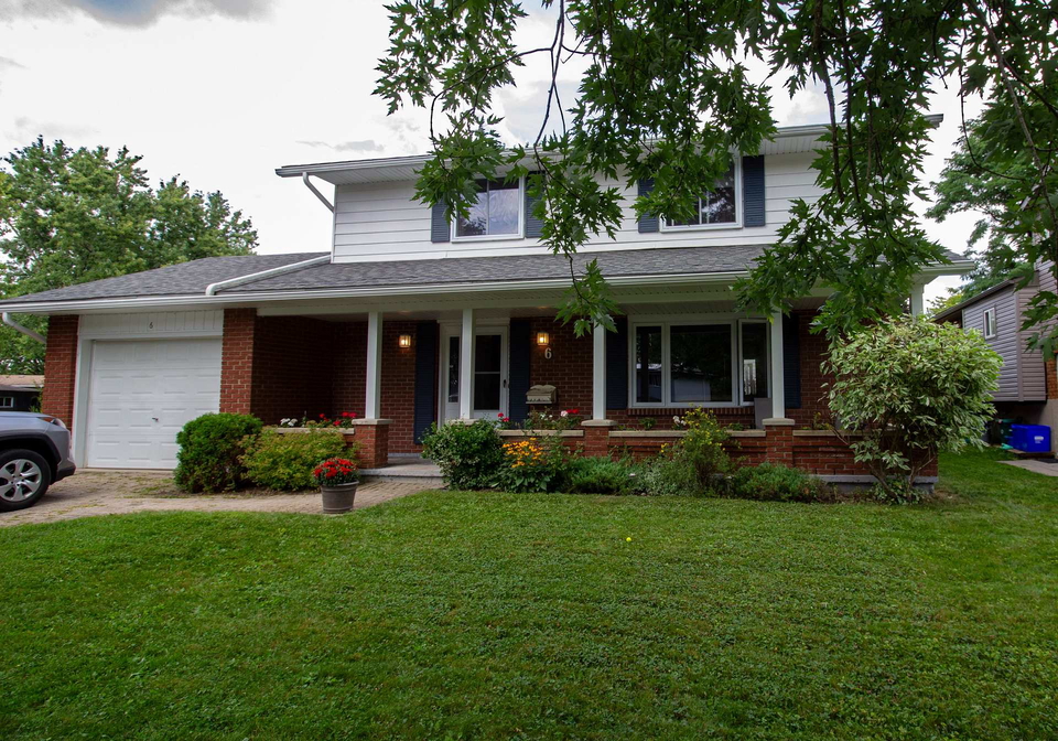 6-braeside-road-centre-wellington-ontario-x13718764