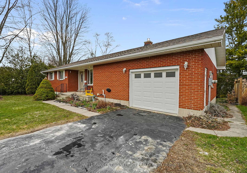 33960-queen-street-bluewater-ontario-x13718860