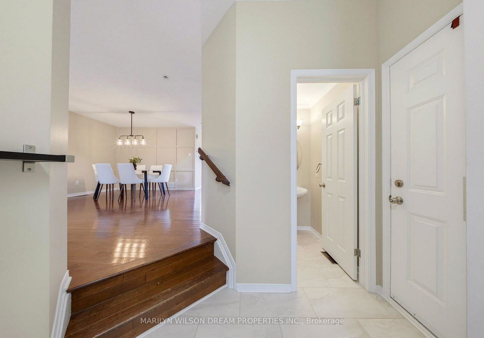 32-valencia-street-ottawa-ontario-x13718974