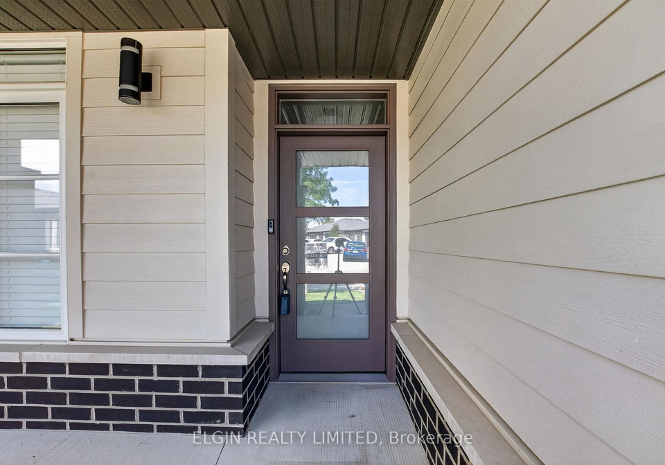 10-mcpherson-court-n-central-elgin-ontario-x13719104