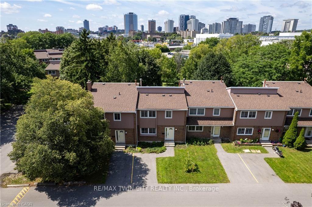 121-university-avenue-e-waterloo-ontario-x13719142