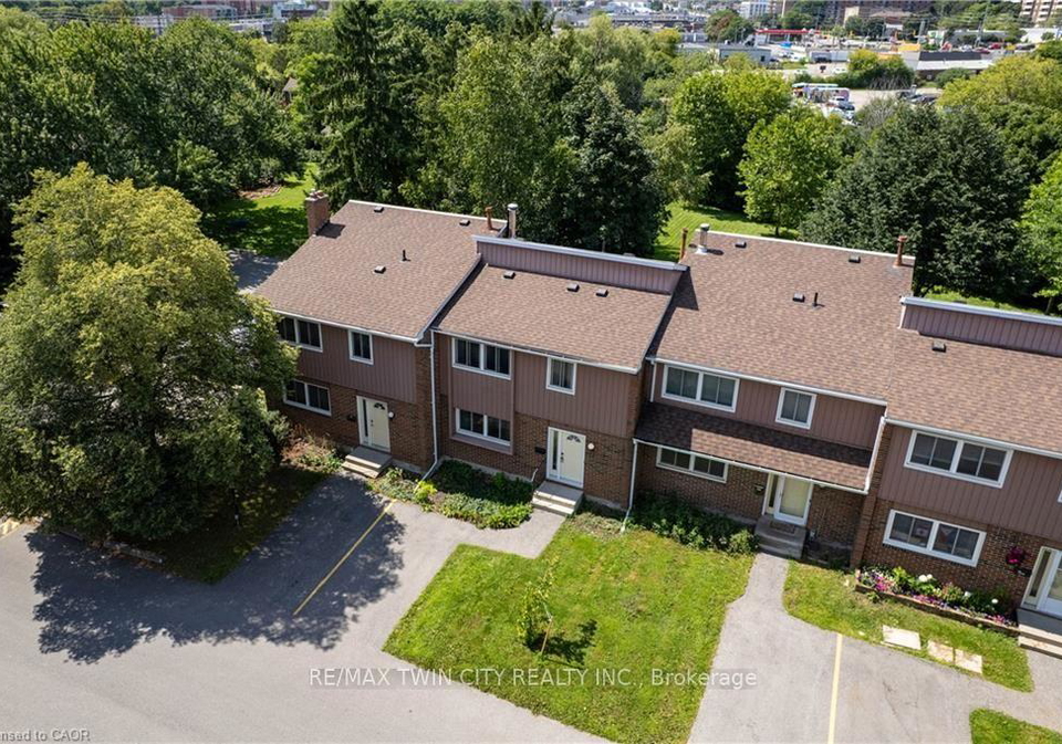 121-university-avenue-e-waterloo-ontario-x13719142