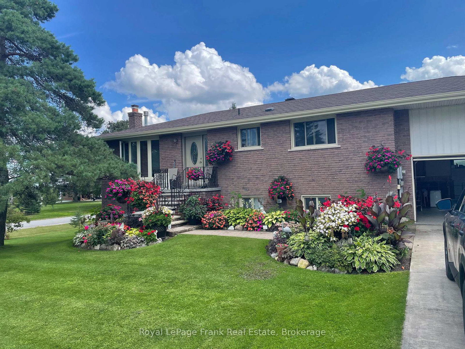 378-old-surrey-lane-kawartha-lakes-ontario-x13719308
