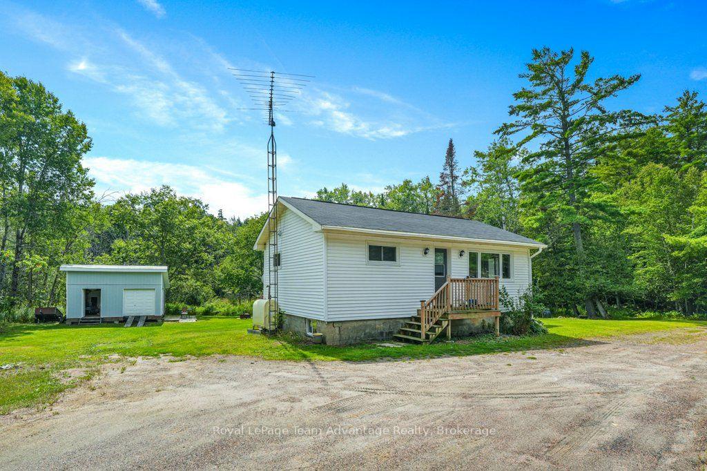 138-599-highway-carling-ontario-x13719712