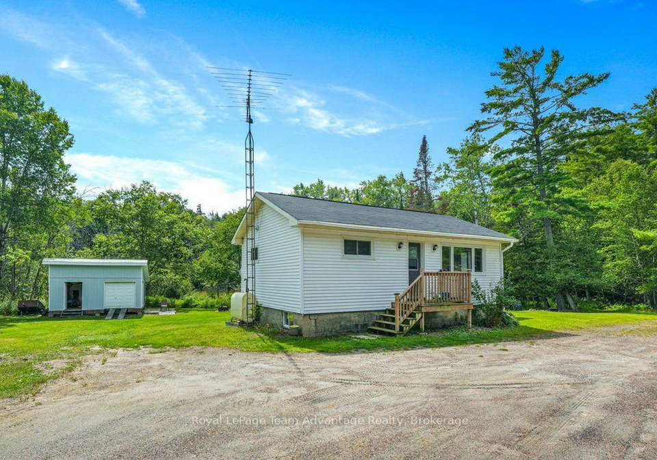138-599-highway-carling-ontario-x13719712