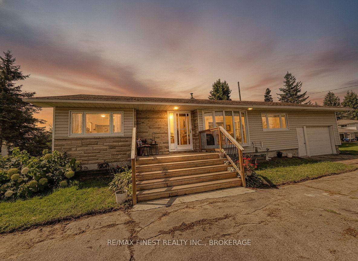 9859-county-road-42-westport-ontario-x13719744