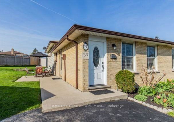 19-hopewell-crescent-hamilton-ontario-x13719782